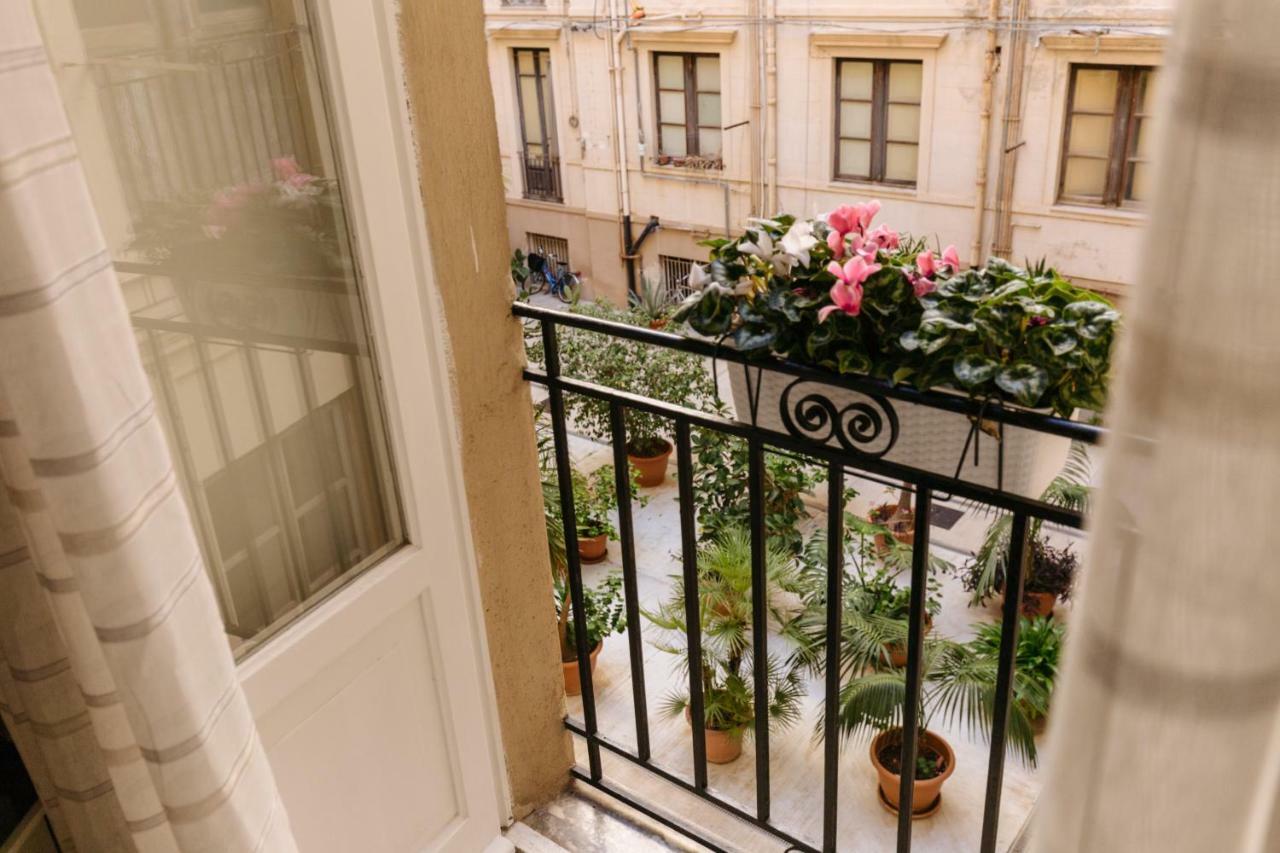 Il Tari Apartment Palermo Exterior photo